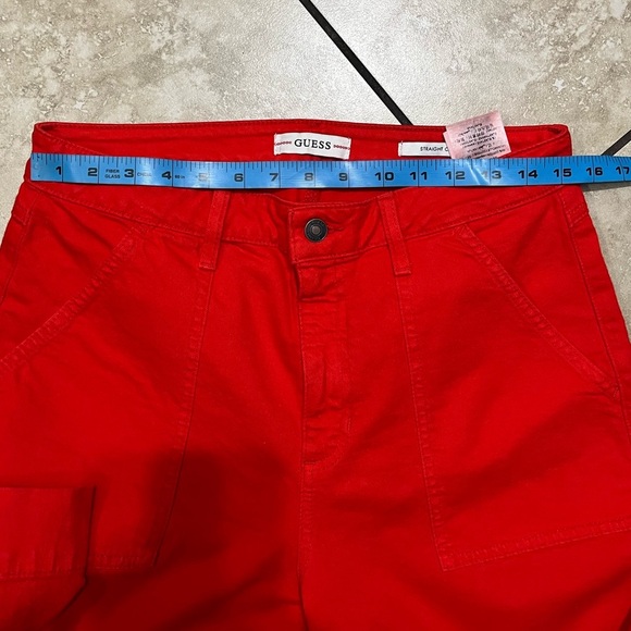 Guess - Picture 5 of 9